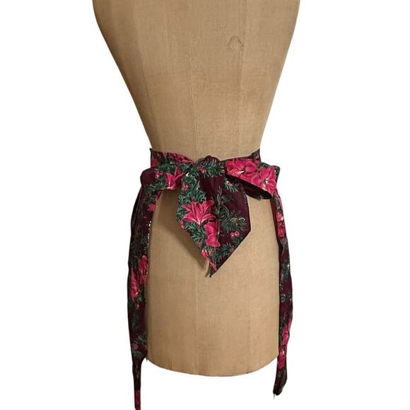 Vintage Poinsettia Red and Green with Gold Holiday Winter Kitchen Apron - Picture 4 of 8